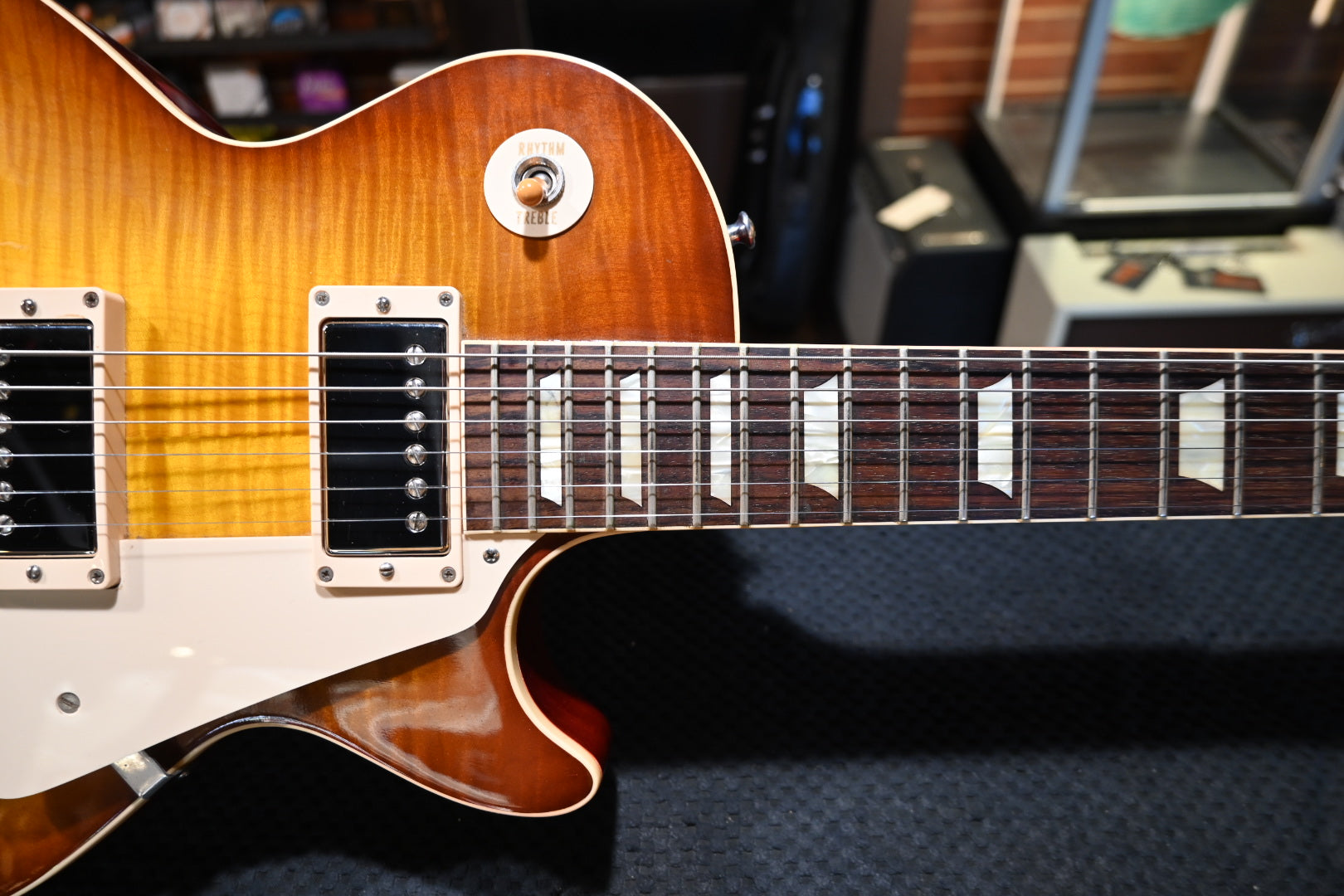 Gibson Custom Shop 1958 Les Paul Standard Reissu VOS 2015 - Sunrise Tea Burst Guitar #2576 - Danville Music