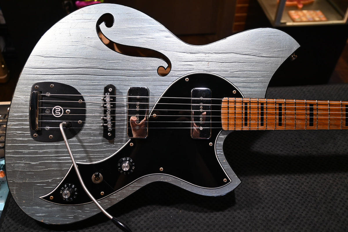 Novo Custom Miris J 2021 - Ice Blue Metallic Guitar #2089