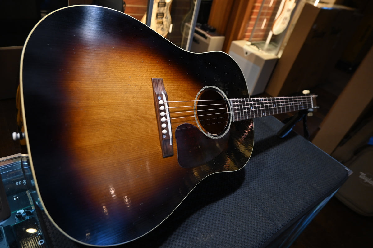 Gibson Custom Shop 1942 Banner J-45 Murphy Lab Light Aged - Vintage Sunburst Guitar #6012