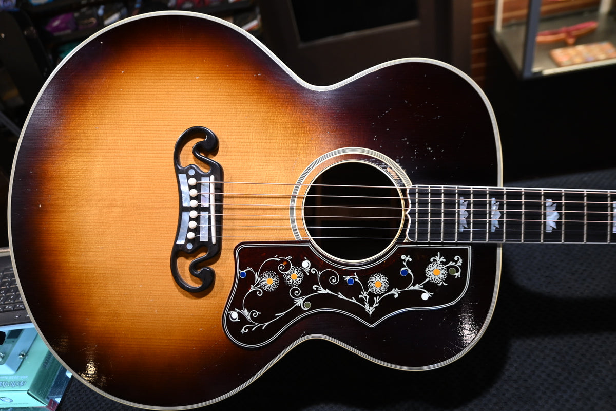 Gibson Custom Shop Pre-War SJ-200 Rosewood 2025 - Faded Vintage Sunburst Guitar #5050 - Danville Music
