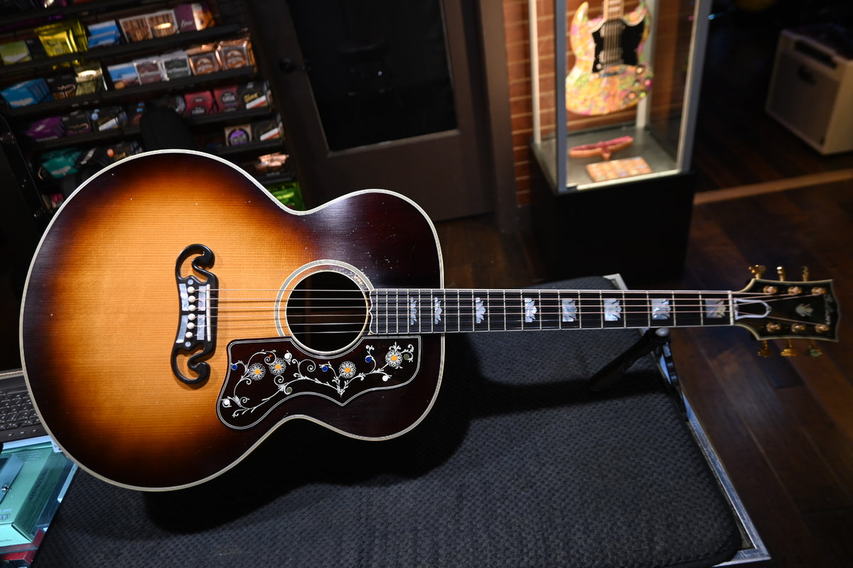 Gibson Custom Shop Pre-War SJ-200 Rosewood 2025 - Faded Vintage Sunburst Guitar #5050 - Danville Music