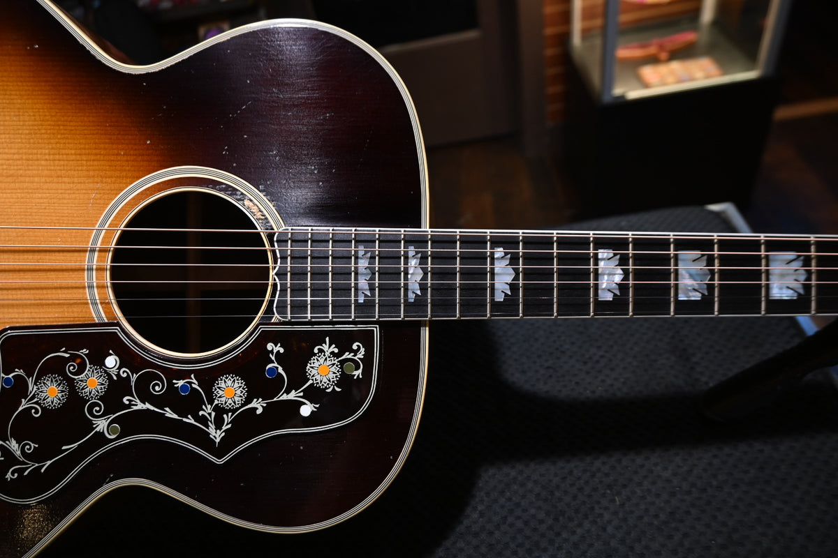 Gibson Custom Shop Pre-War SJ-200 Rosewood 2025 - Faded Vintage Sunburst Guitar #5050 - Danville Music