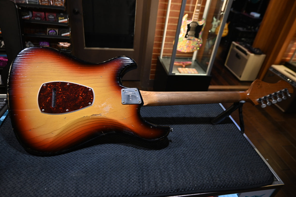 Novo Idris 2025 - ‘64 3-Tone Burst Guitar #1242 - Danville Music