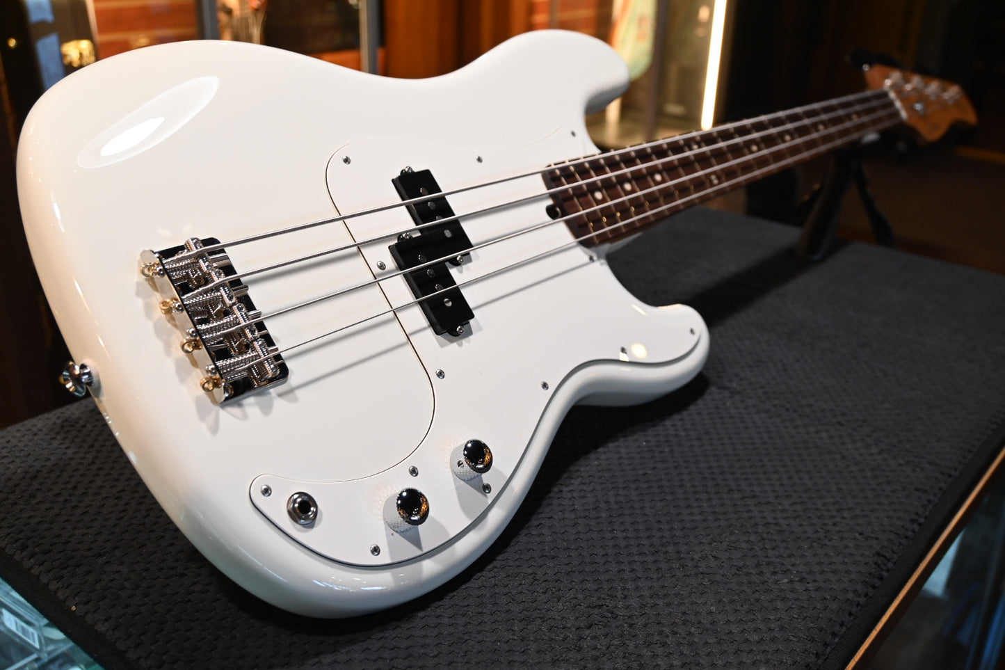 Suhr Classic P - Olympic White Bass #9763