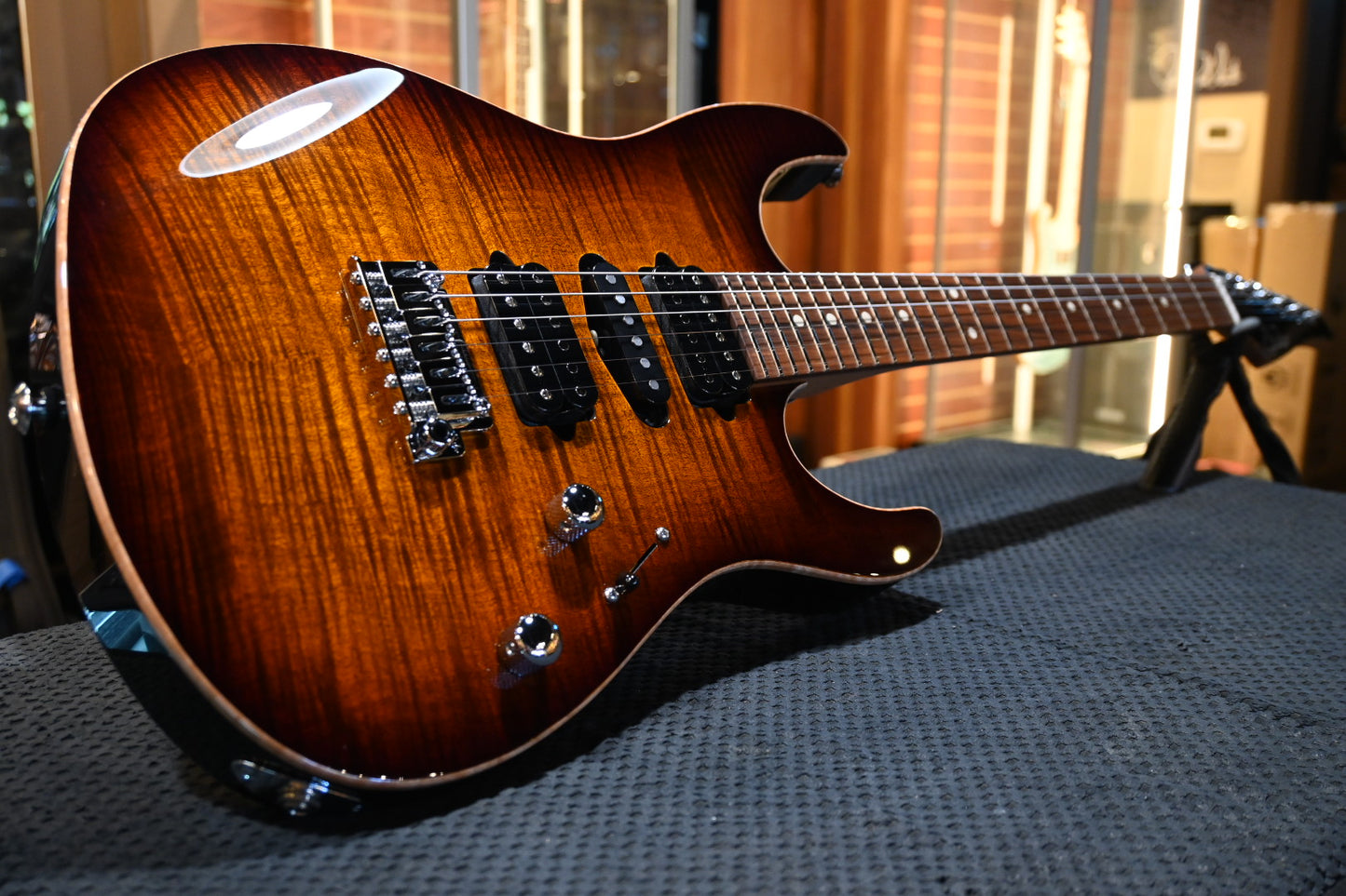 Suhr Modern Plus Pau Ferro - Bengal Burst Guitar #9798