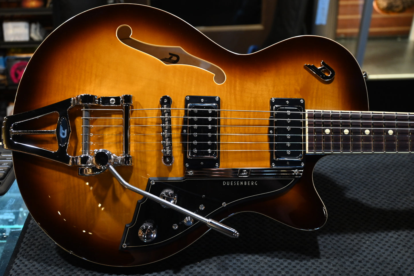 Duesenberg Starplayer TV - Tobacco Burst Guitar #3905
