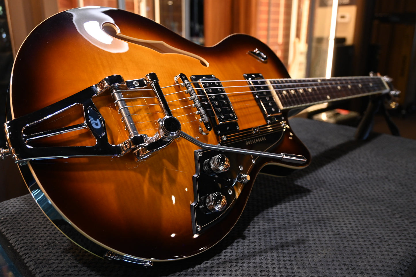 Duesenberg Starplayer TV - Tobacco Burst Guitar #3905