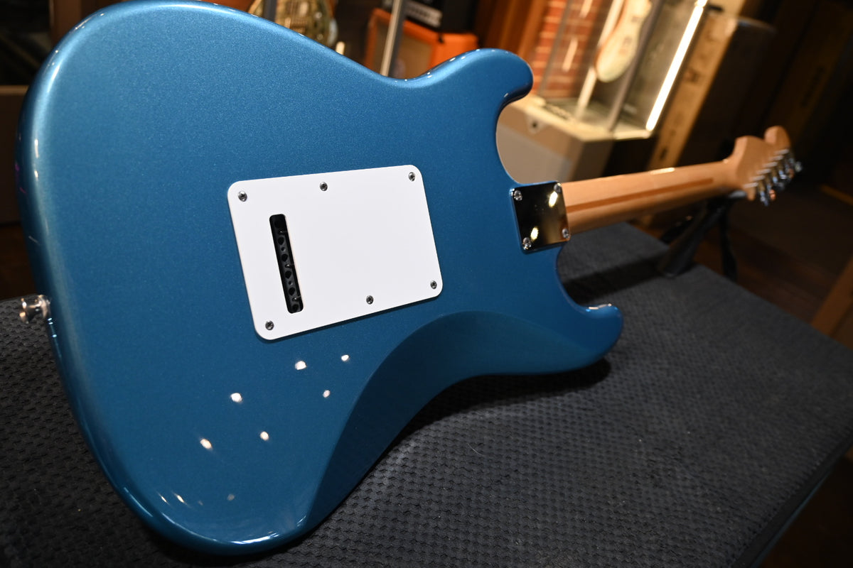Fender Stratocaster Made In Mexico 1994 - Lake Placid Blue Guitar #8233
