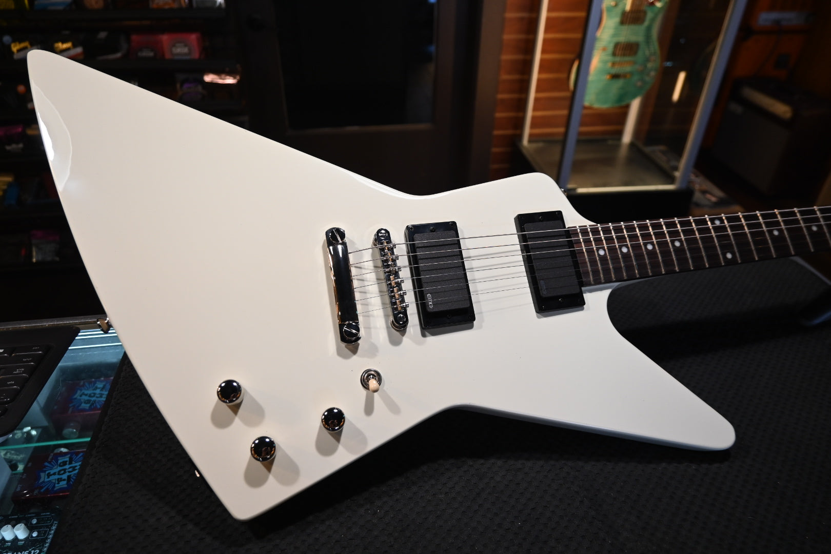 Epiphone Explorer ‘80s EMG - Classic White Guitar #1439 - Danville Music