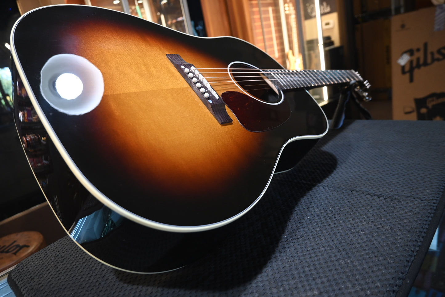 Gibson J-45 Standard - Vintage Sunburst Guitar #5026