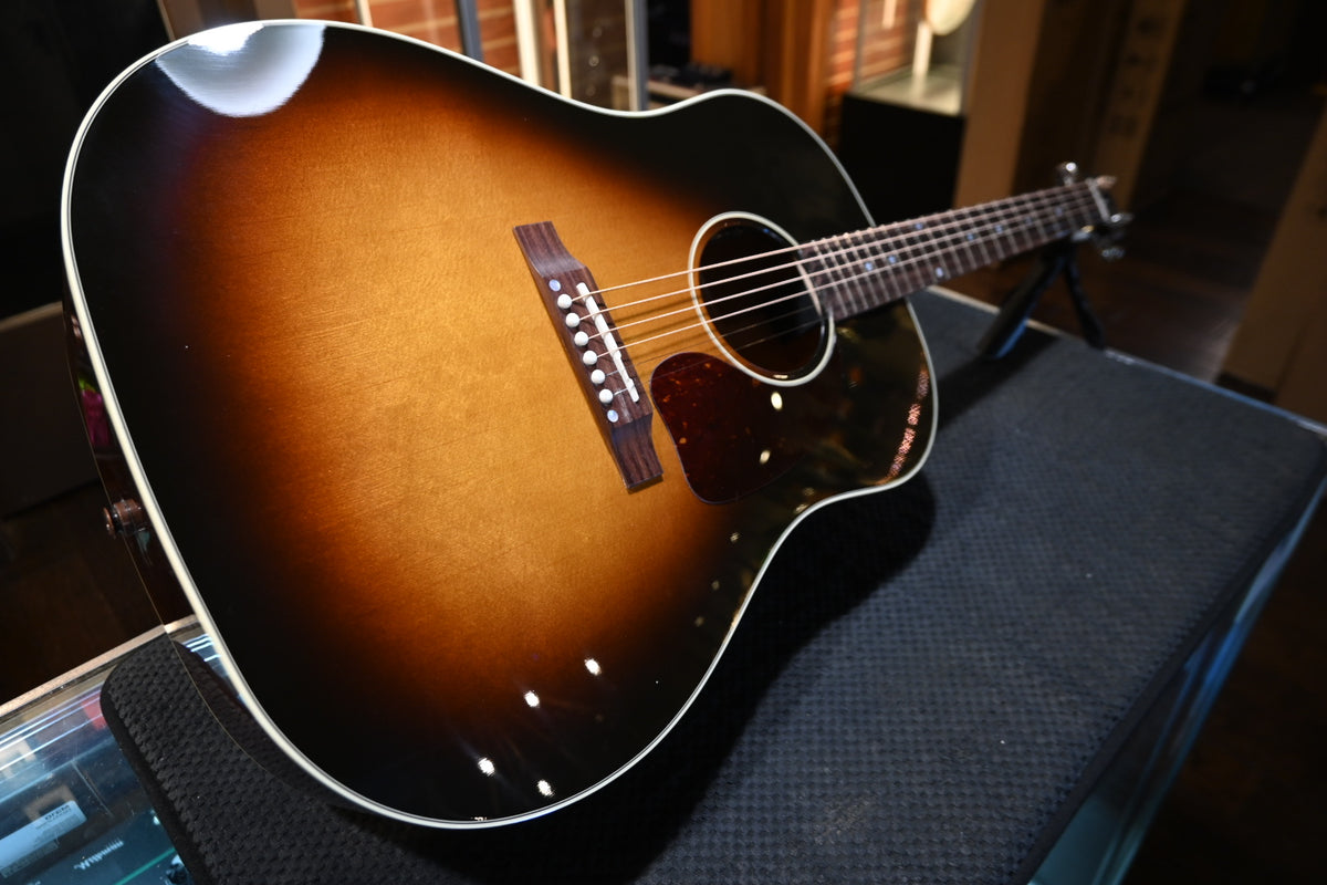 Gibson J-45 Standard - Vintage Sunburst Guitar #6100