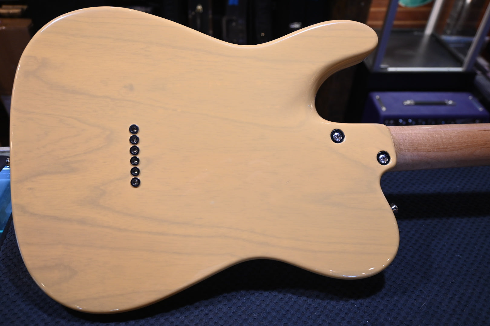 Tom Anderson T Icon 2018 - Translucent Butterscotch Guitar #618A - Danville Music