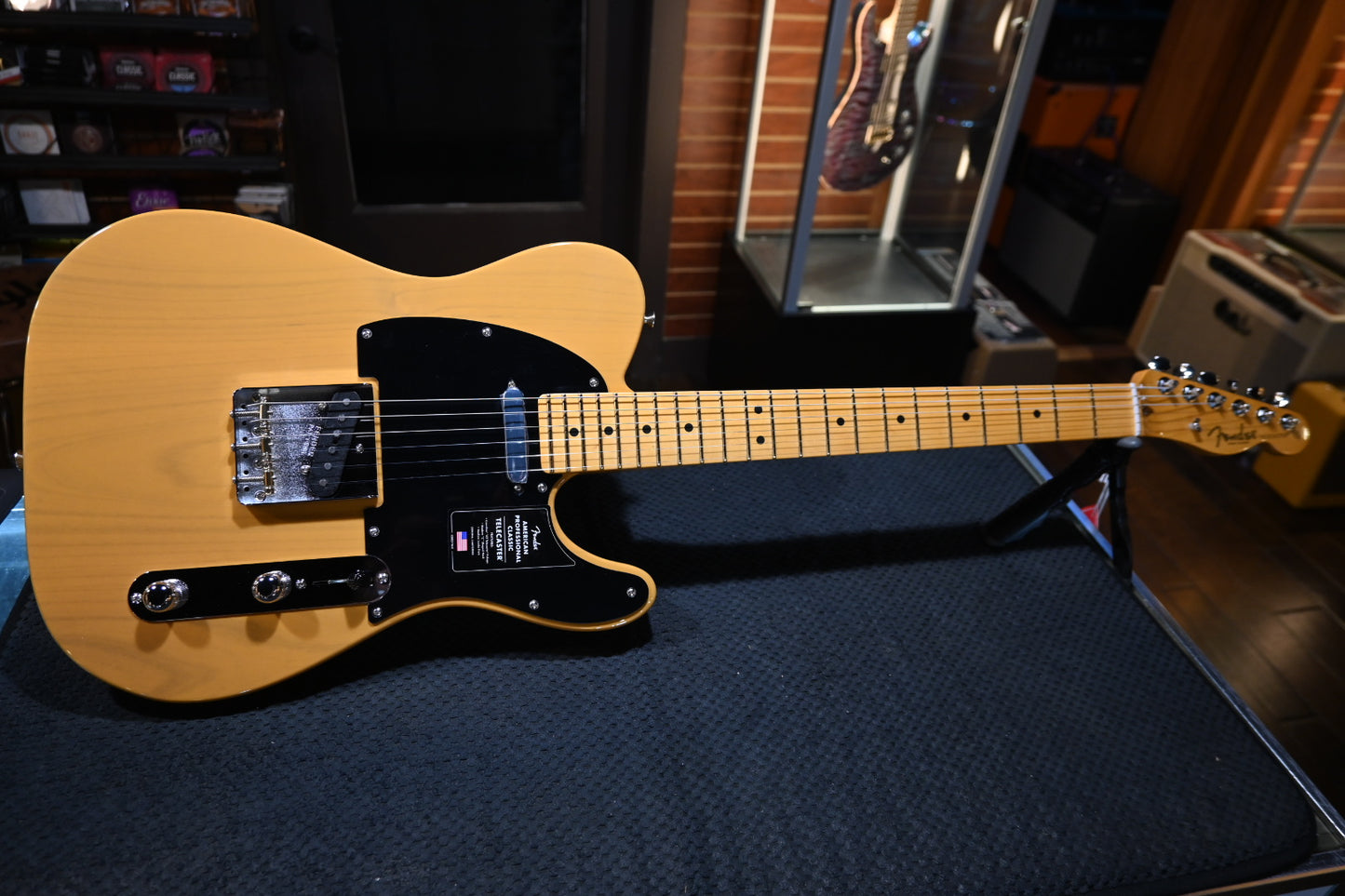 Fender American Professional Classic Telecaster - Butterscotch Blonde Guitar #8510