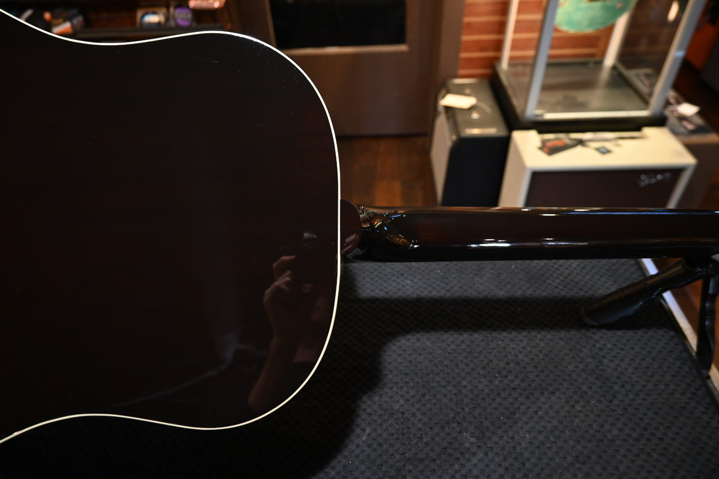 Gibson J-45 Standard - Vintage Sunburst Guitar #5004 - Danville Music