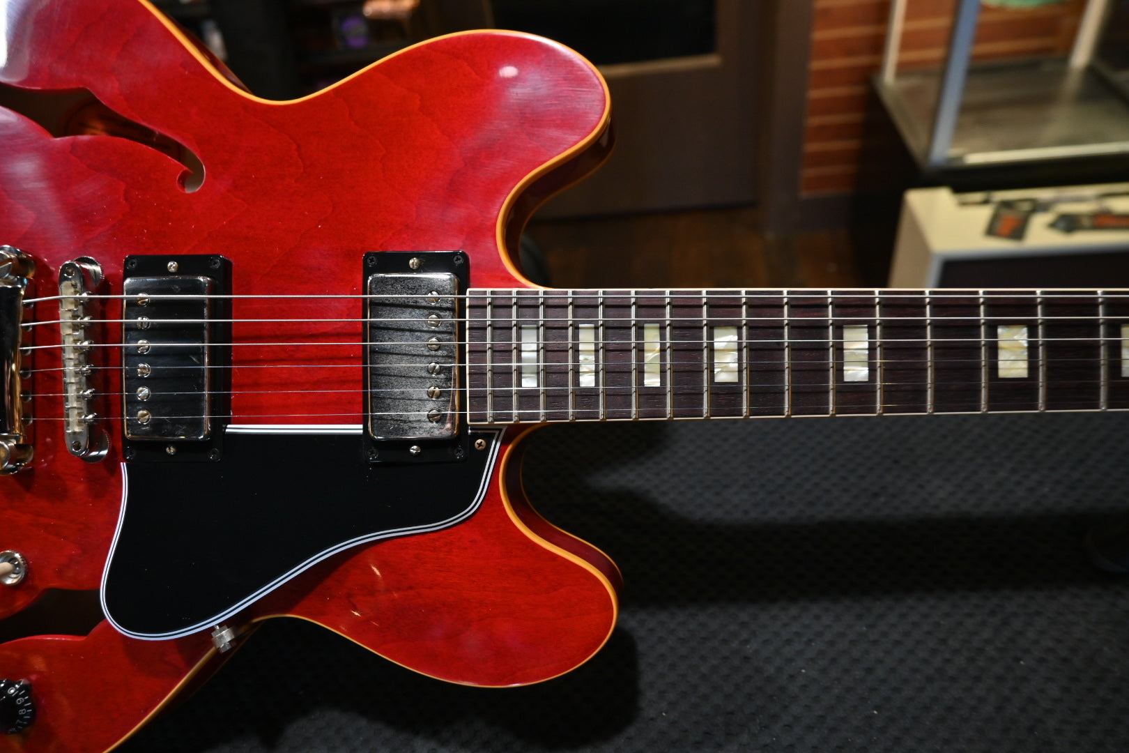 Gibson Custom Shop 1964 ES-335 Reissue VOS - ‘60s Cherry Guitar #0080 - Danville Music