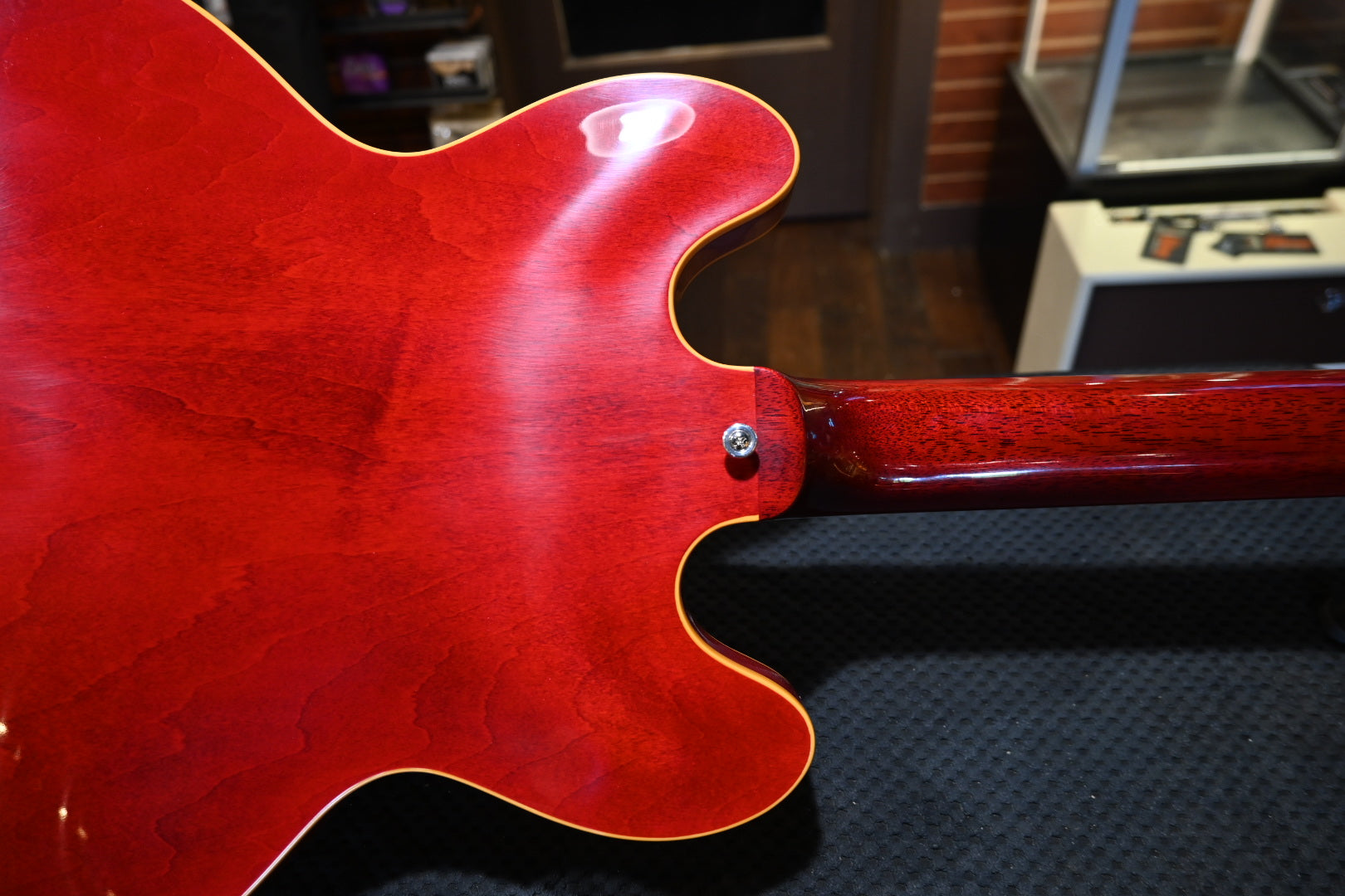 Gibson Custom Shop 1964 ES-335 Reissue VOS - ‘60s Cherry Guitar #0080 - Danville Music