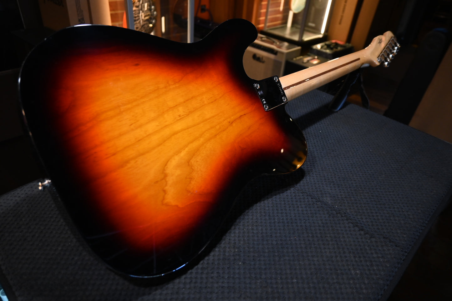 Fender Custom Shop 1952 Telecaster Bigsby NOS - 3-Color Sunburst Guitar #6551