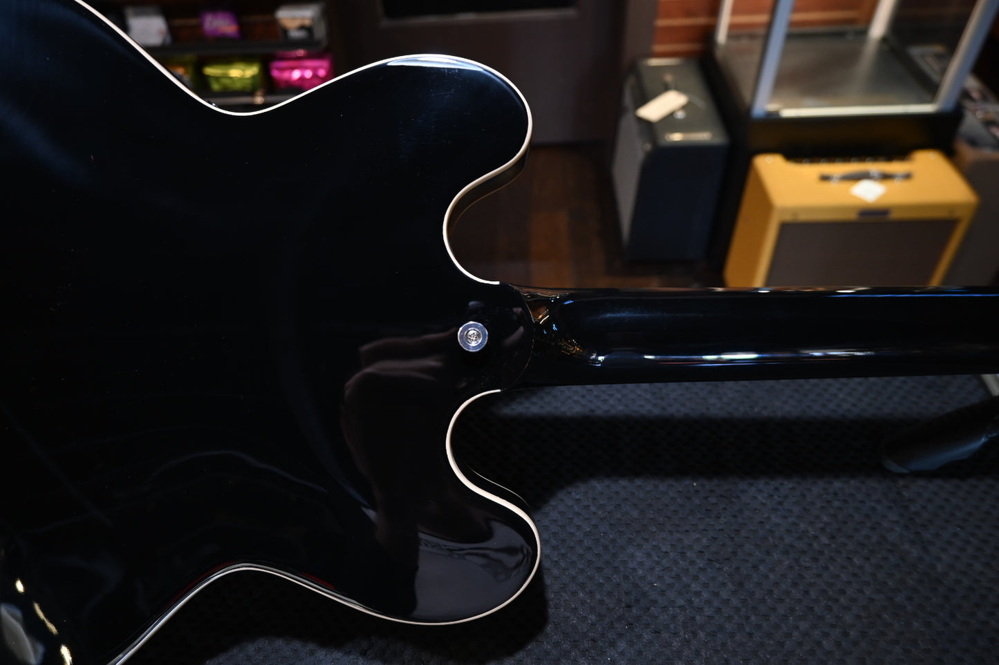 Gibson ES-335 ‘50s - Ebony Guitar #0016