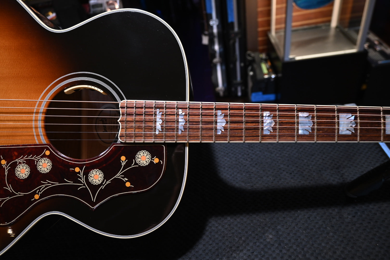 Gibson SJ-200 Standard 2019 - Vintage Sunburst Guitar #9067 - Danville Music