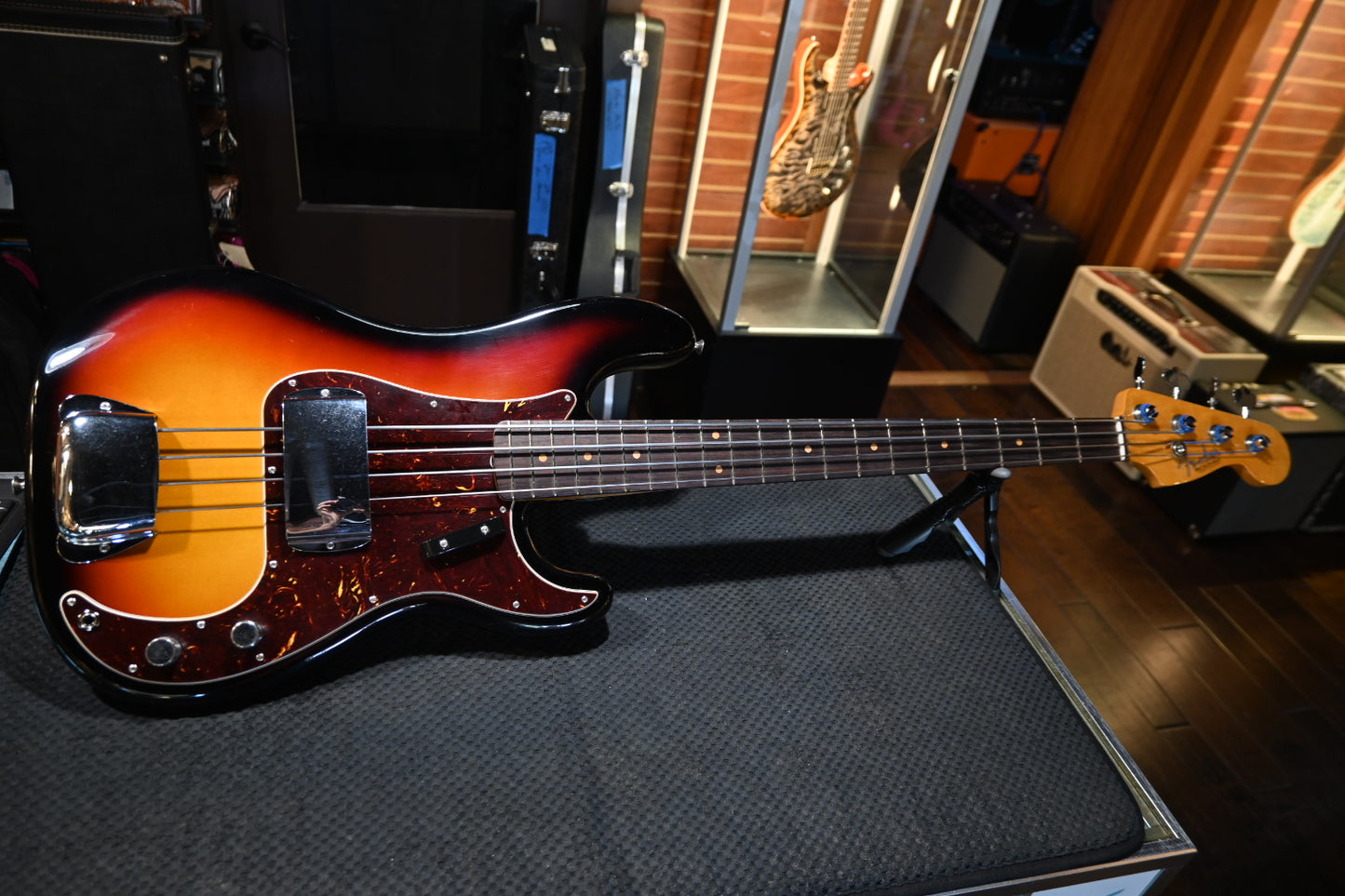 Fender James Jamerson 1962 Precision Bass - 3-Tone Sunburst Bass #0069