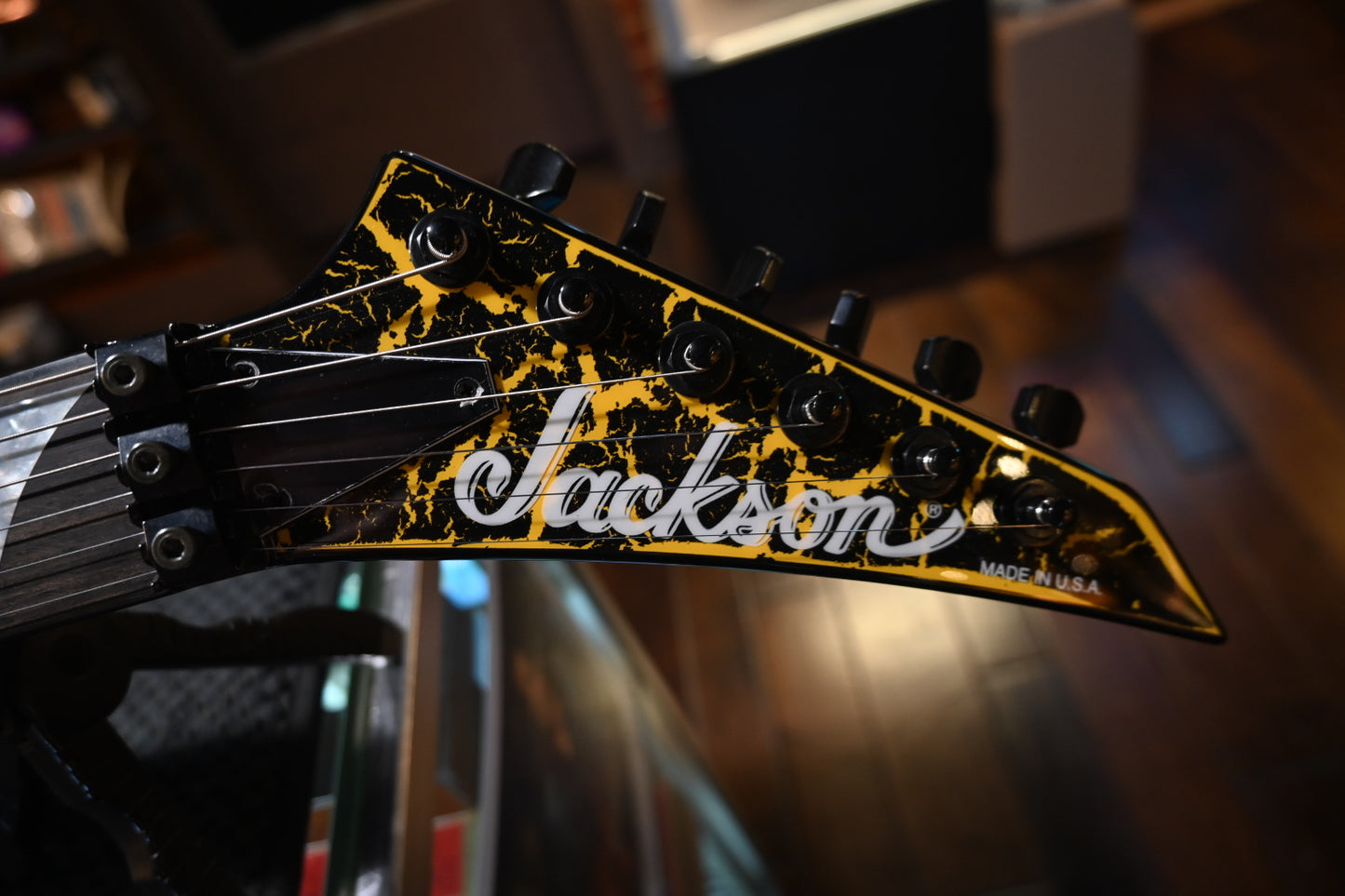 Jackson Custom Shop Randy Rhoads RR24 2H FR 2024 - Black Yellow Crackle Guitar #3862 - Danville Music