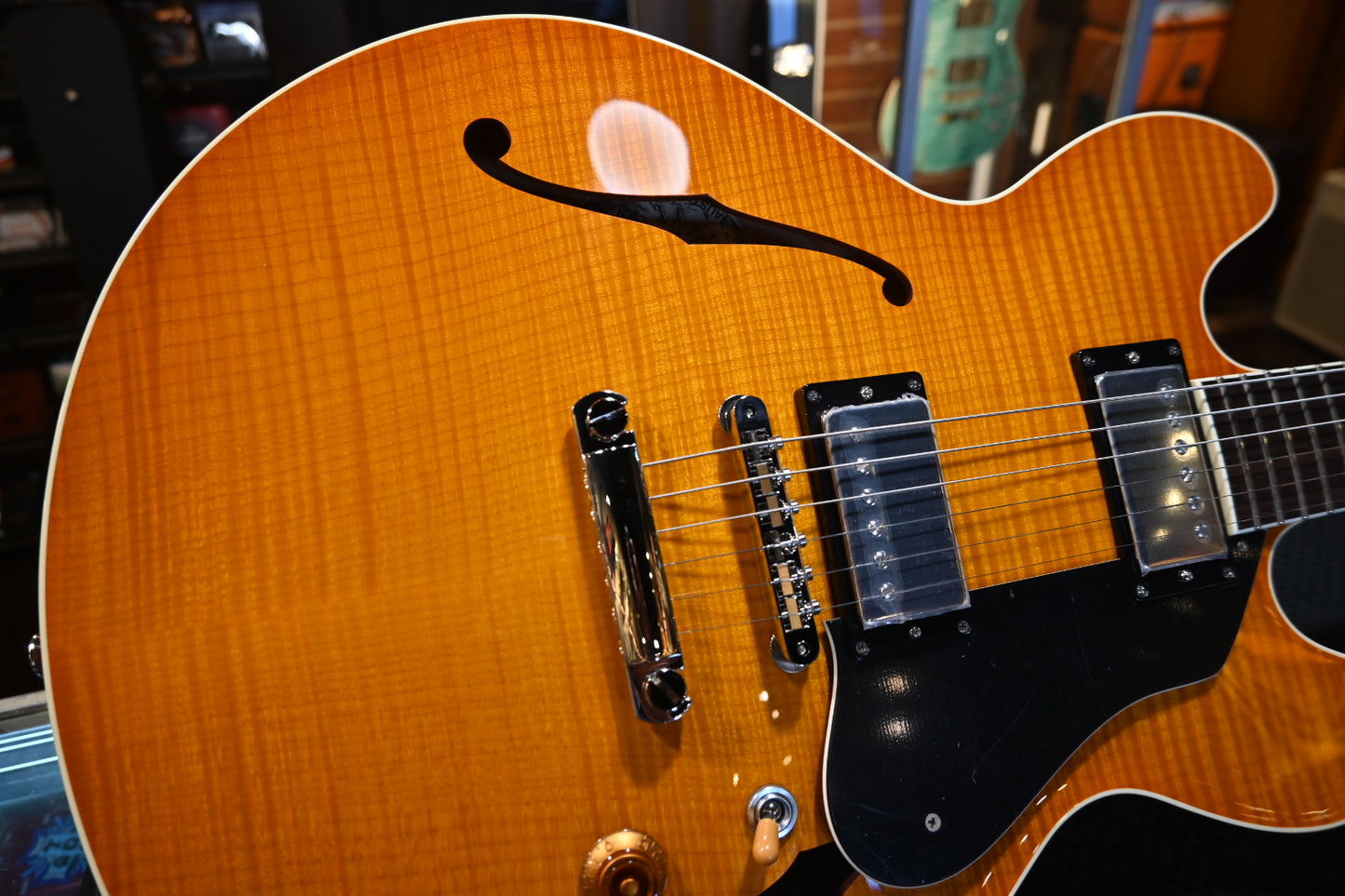 Collings I-35 - Amber Sunburst Guitar #1277 - Danville Music