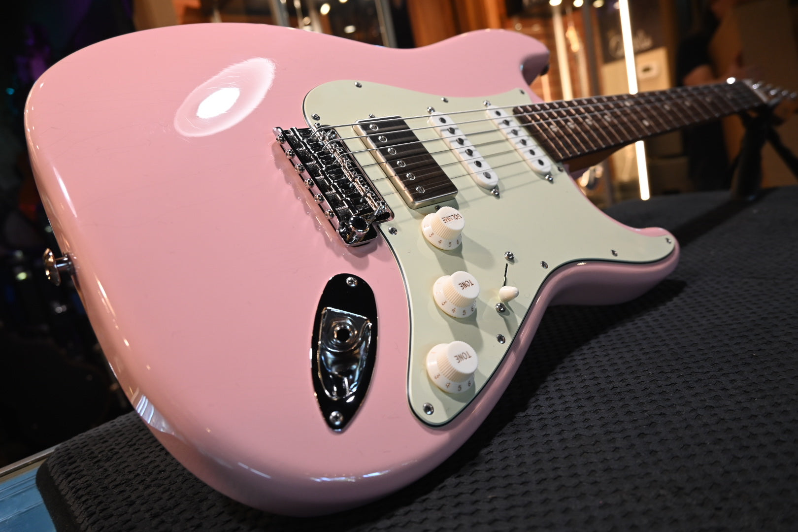 Suhr Mateus Asato Signature Classic S Antique - Shell Pink Guitar #0558