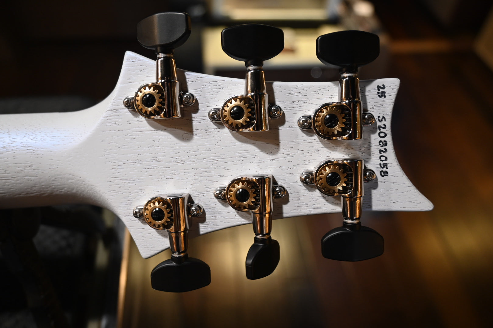 PRS S2 Standard 24 Satin 2025 - Pearl White Guitar #2058 - Danville Music