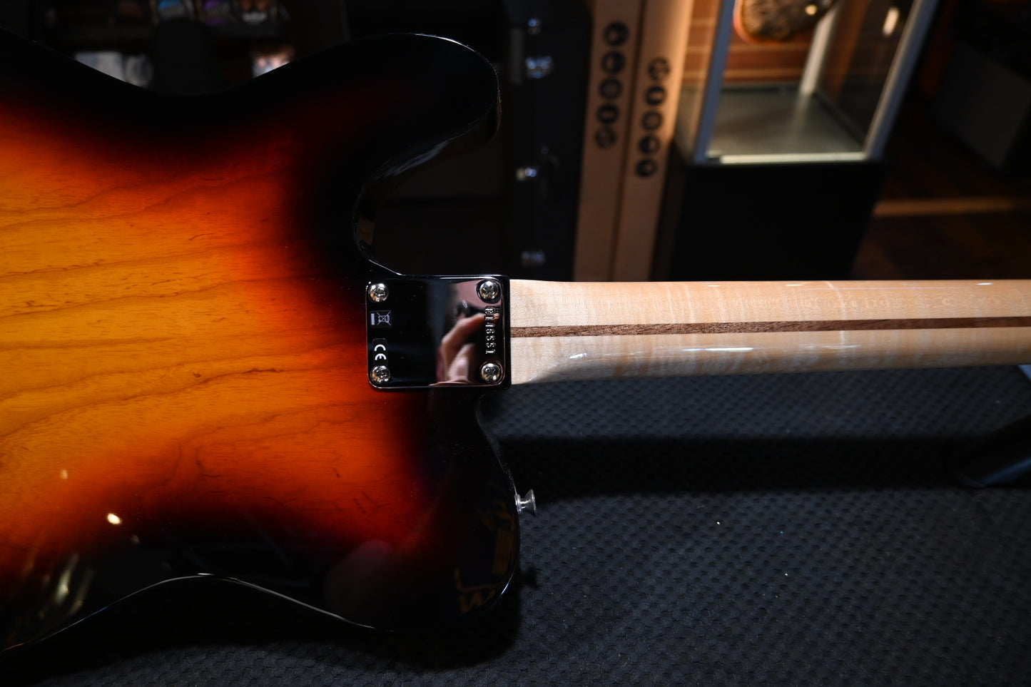 Fender Custom Shop 1952 Telecaster Bigsby NOS - 3-Color Sunburst Guitar #6551