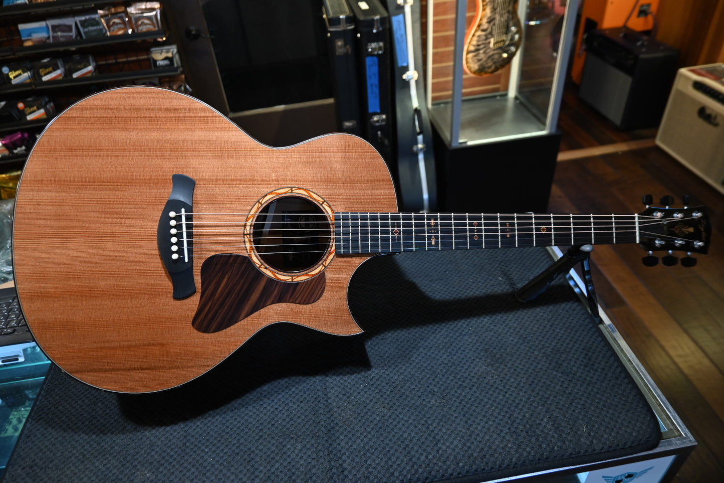 Taylor Custom Gold Label SA Super Auditorium Sinker Redwood/AA Koa Catch #15 #6099