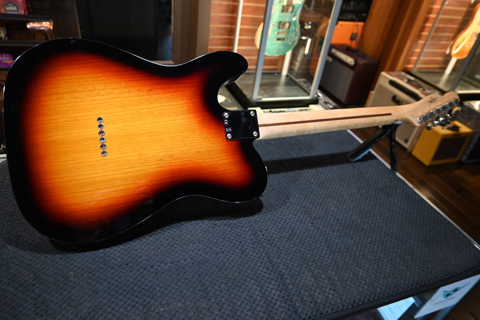 Fender Custom Shop 1952 Telecaster - 3-Tone Sunburst Guitar #9734 - Danville Music