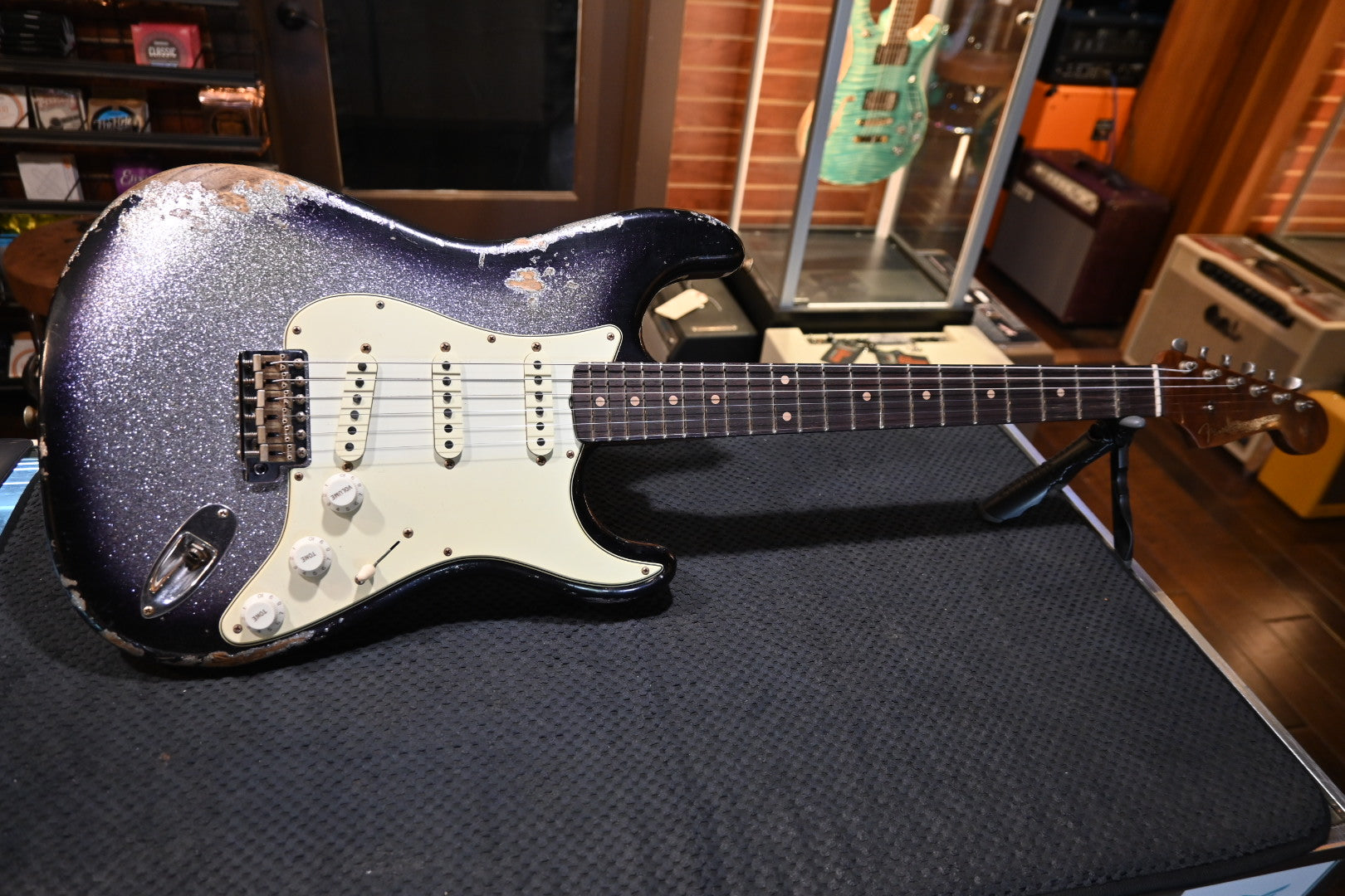 Fender Custom Shop 1959 Stratocaster Heavy Relic - Black Burst on Silver Sparkle Guitar #3950 - Danville Music