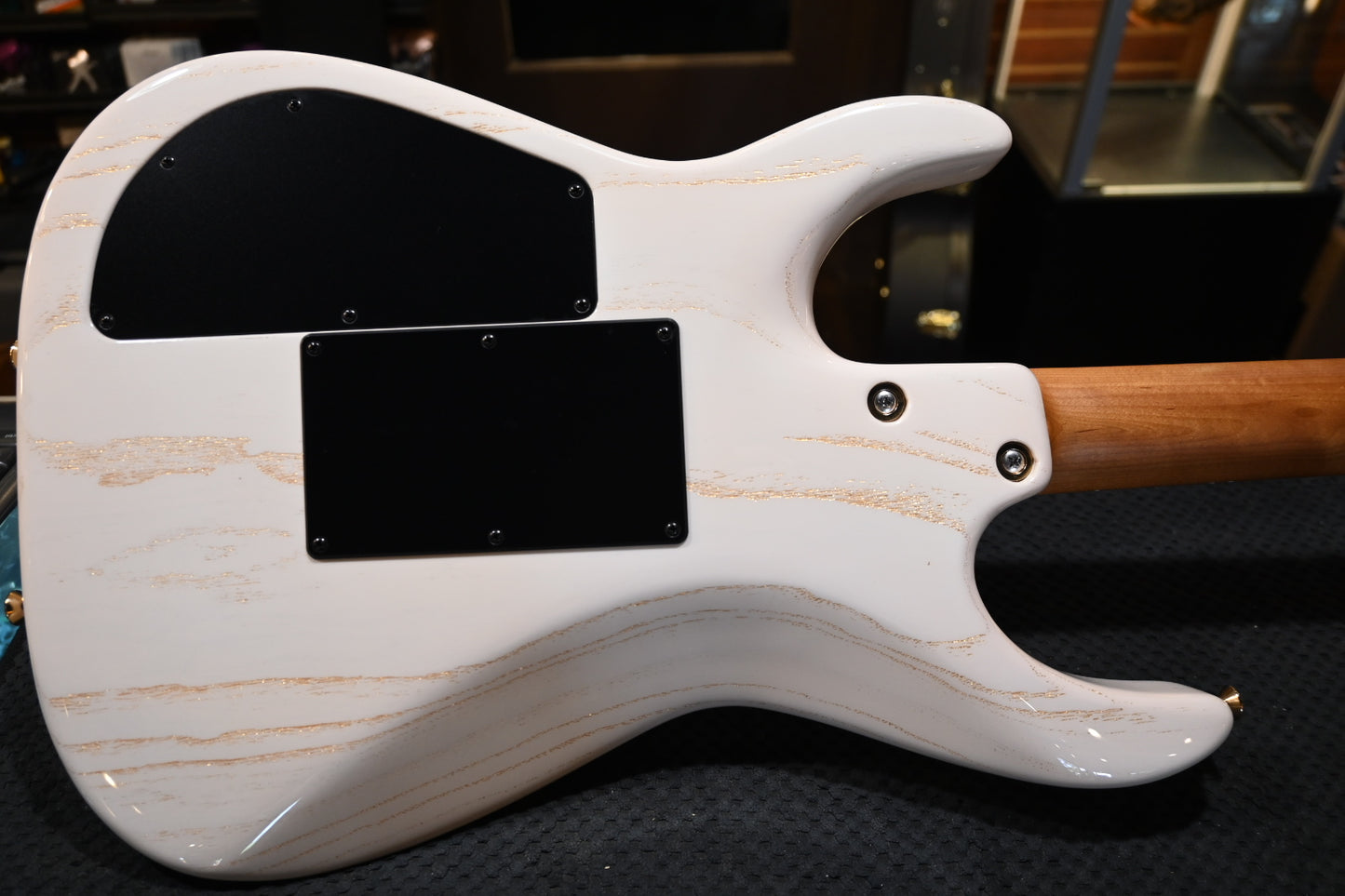 Tom Anderson Angel Player - White with Gold Doghair Guitar #926P