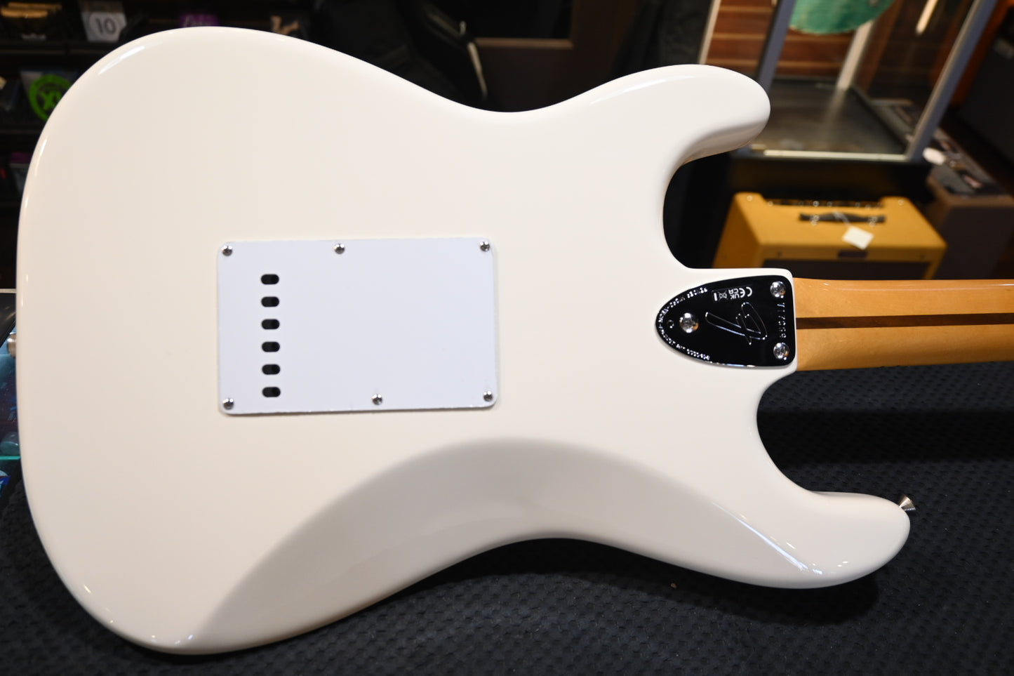 Fender Limited Edition American Vintage II 1973 Stratocaster - Olympic White Guitar #7069 - Danville Music
