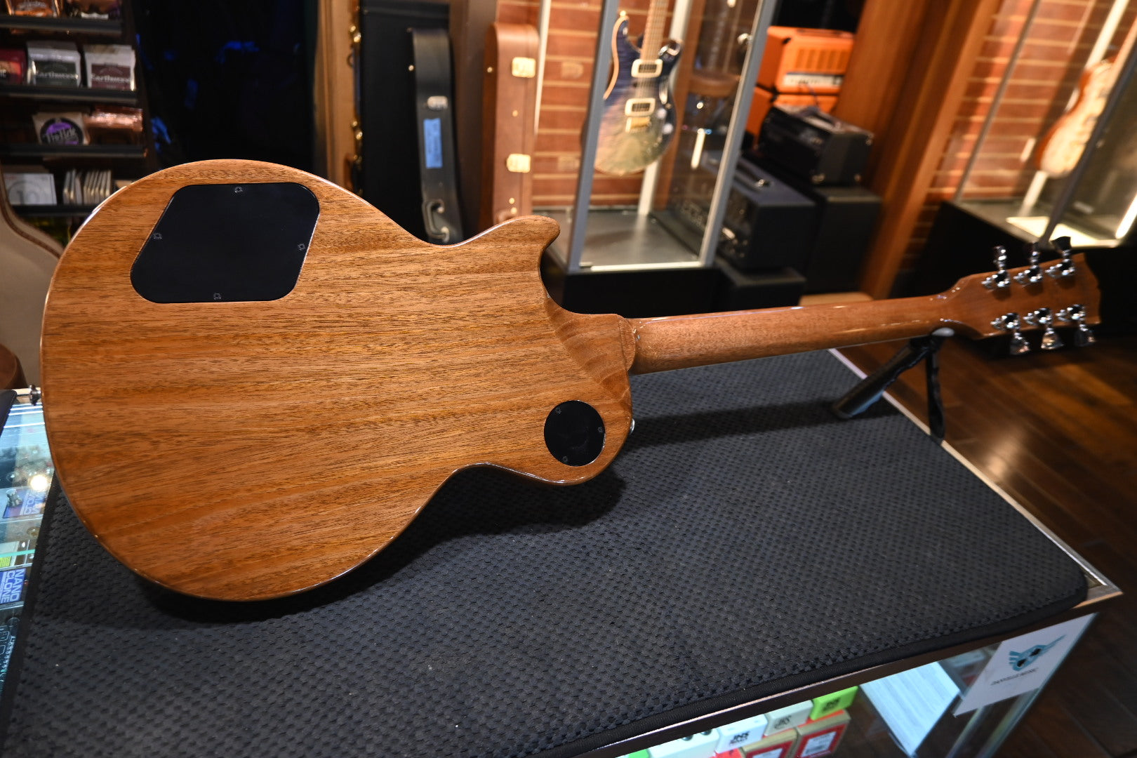 Gibson Les Paul Studio Session - Honey Burst Guitar #0322 - Danville Music