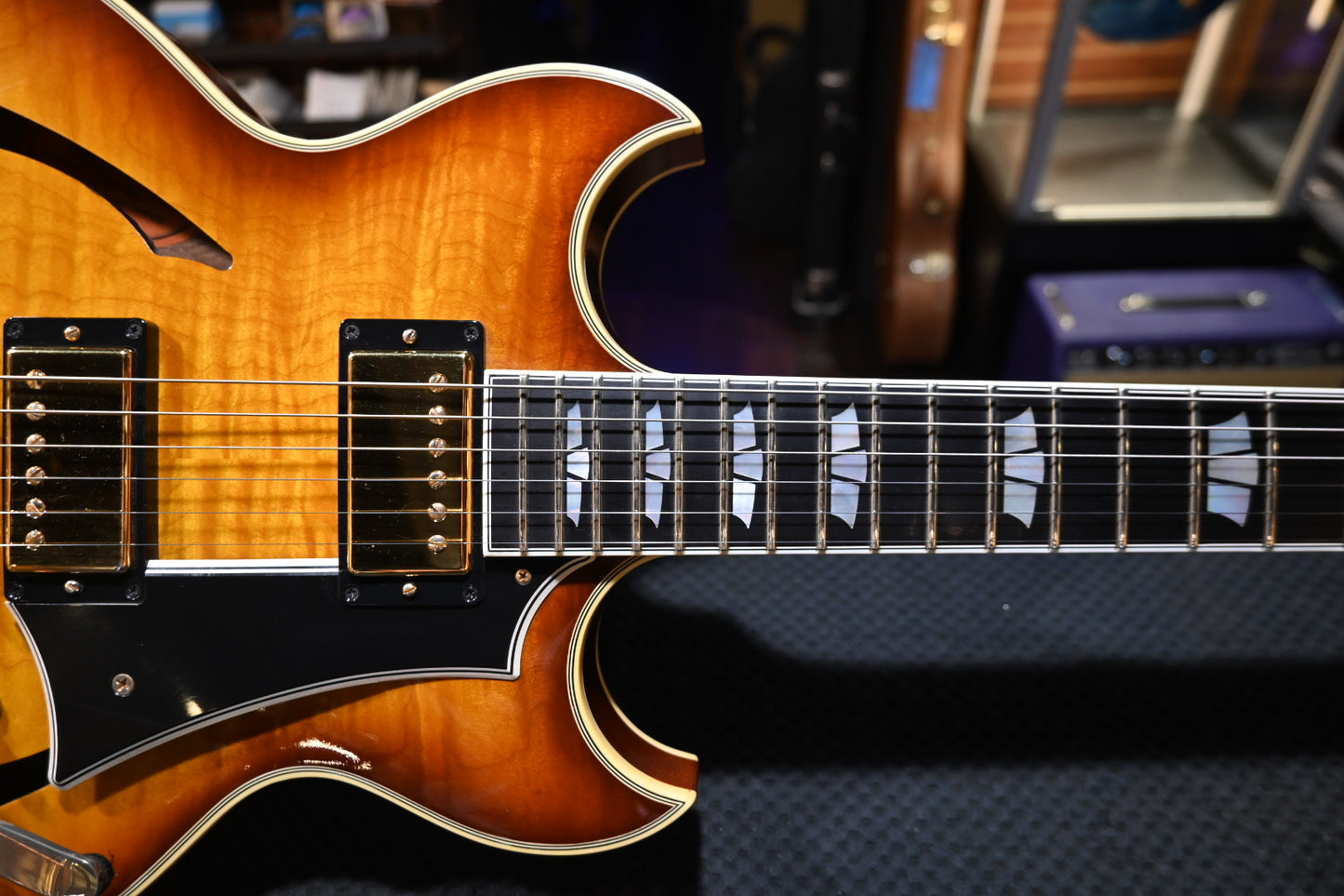 Gibson Custom Shop Johnny A - Sunset Glow Guitar #881