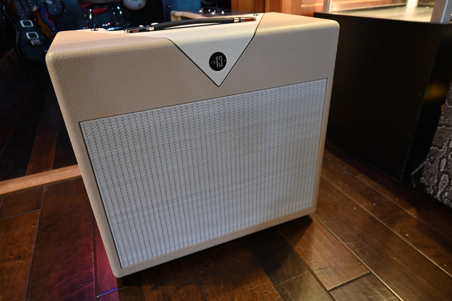 Divided by 13 CJ 11 Combo Amplifier - Vintage Vanilla