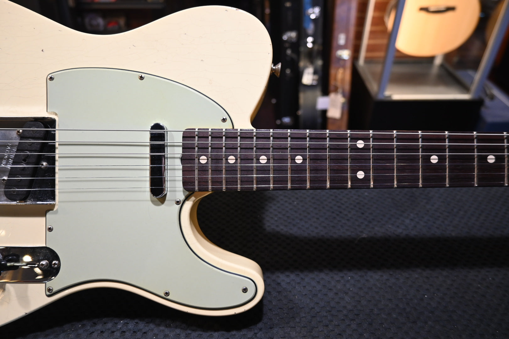 Fender Custom Shop Wildwood 10 1959 Telecaster Journeyman 2023 - Faded Aged Vintage White Guitar #6454 - Danville Music