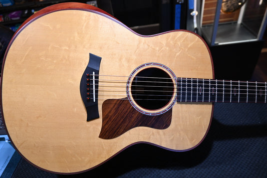 Taylor Custom GO Grand Orchestra Bearclaw Spruce/Indian Rosewood Catch #22 - Aged Toner Guitar #6094