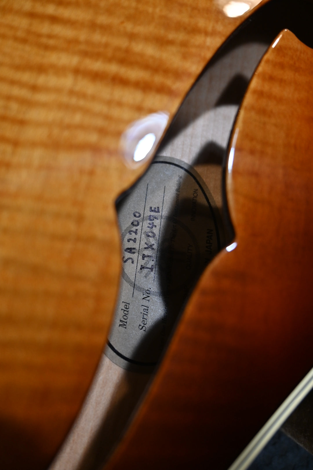 Yamaha SA2200 - Violin Sunburst Guitar #047E - Danville Music