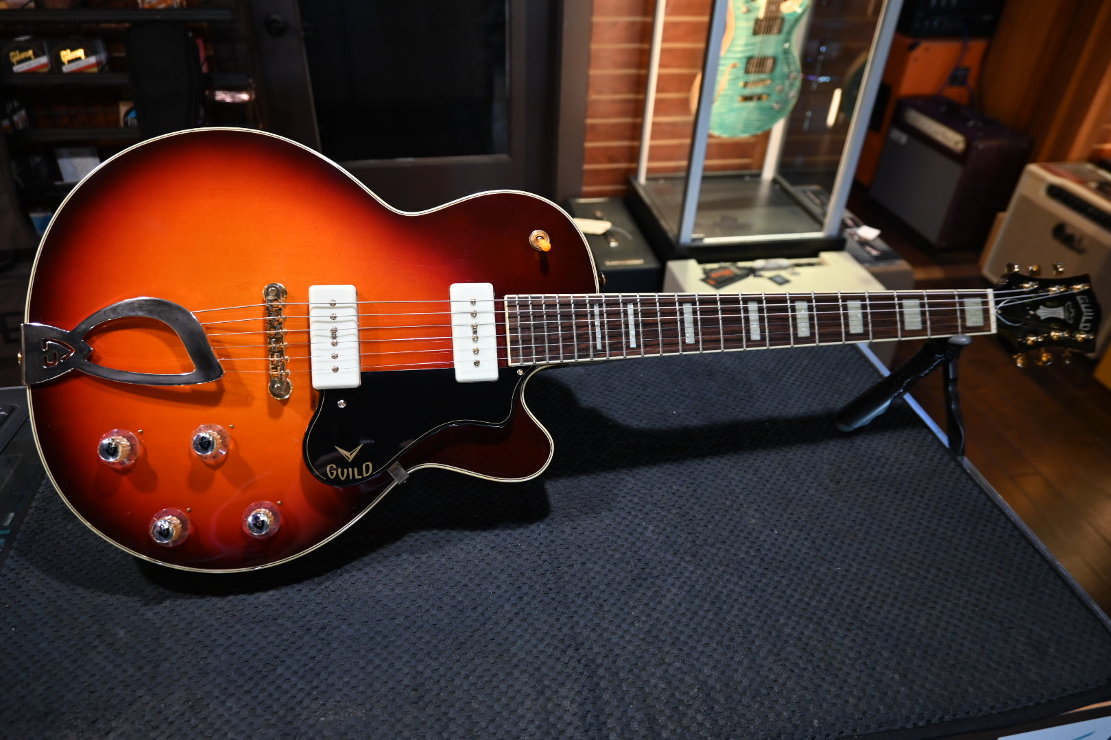 Guild KSG1 - Tobacco Burst Guitar #1616 USED - Danville Music