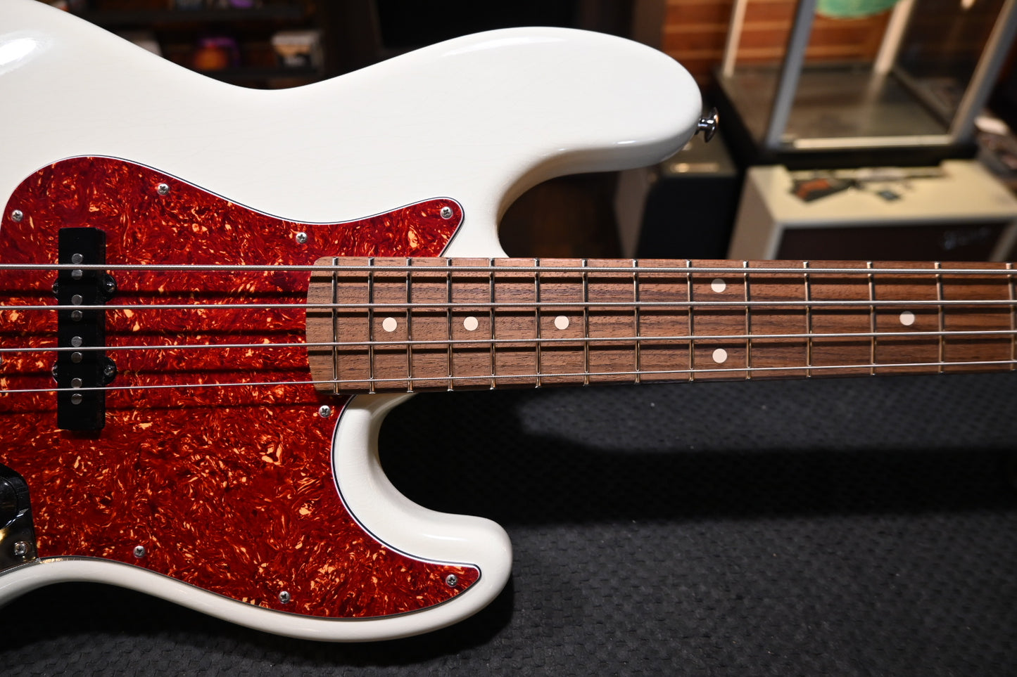Suhr Classic J Antique - Olympic White Bass #0504 USED - Danville Music
