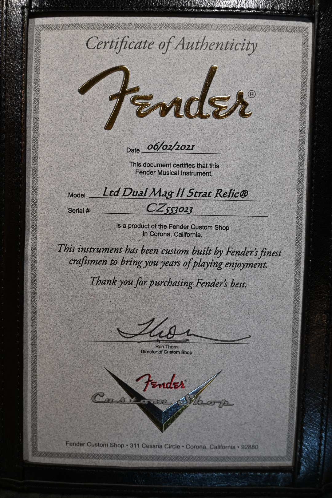Fender Custom Shop LTD Dual Mag II Stratocaster Relic 2021 - Aged Black over 3-Color Sunburst Guitar #3023