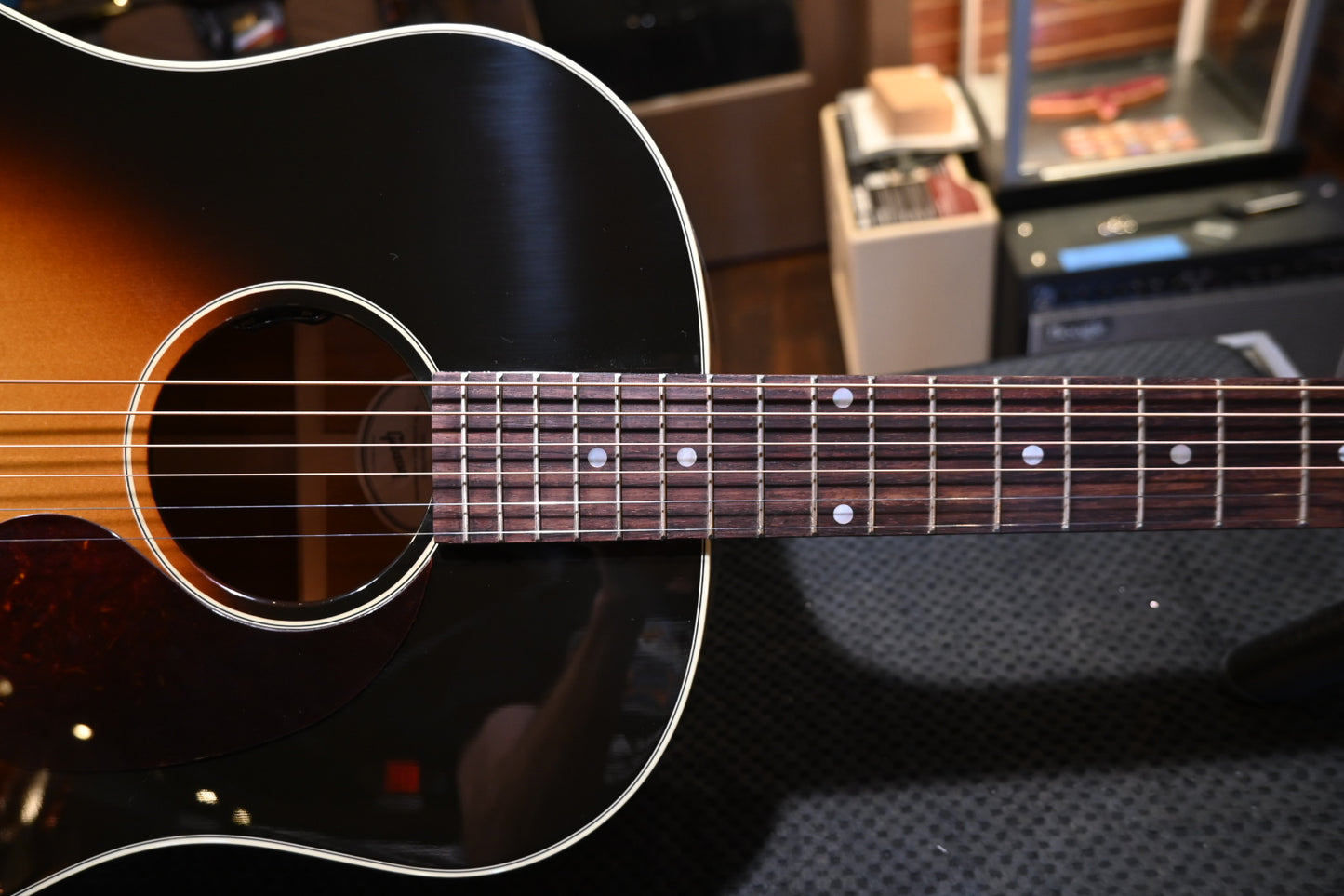Gibson J-45 Standard - Vintage Sunburst Guitar #6064