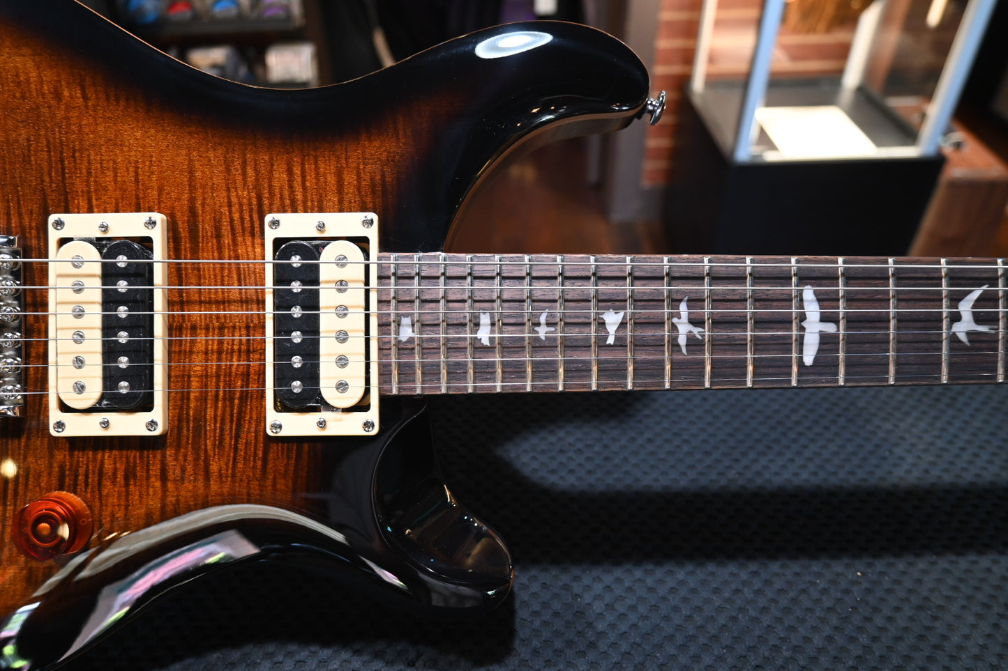 PRS SE Custom 24 - Black Gold Sunburst Guitar #8282 - Danville Music