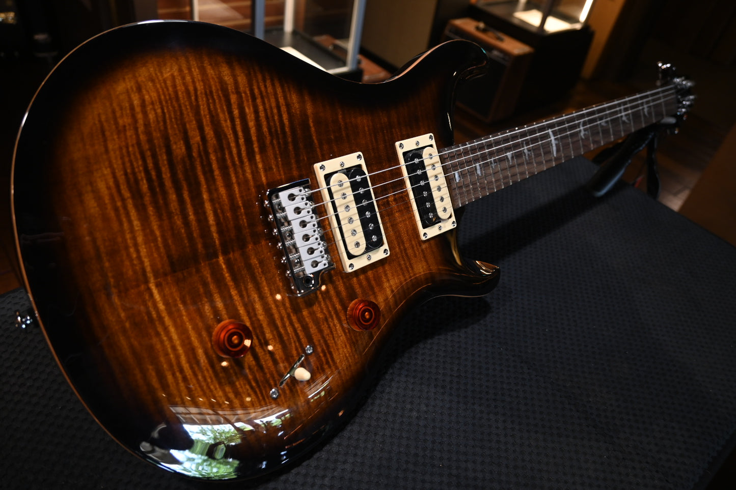 PRS SE Custom 24 - Black Gold Sunburst Guitar #1549 - Danville Music