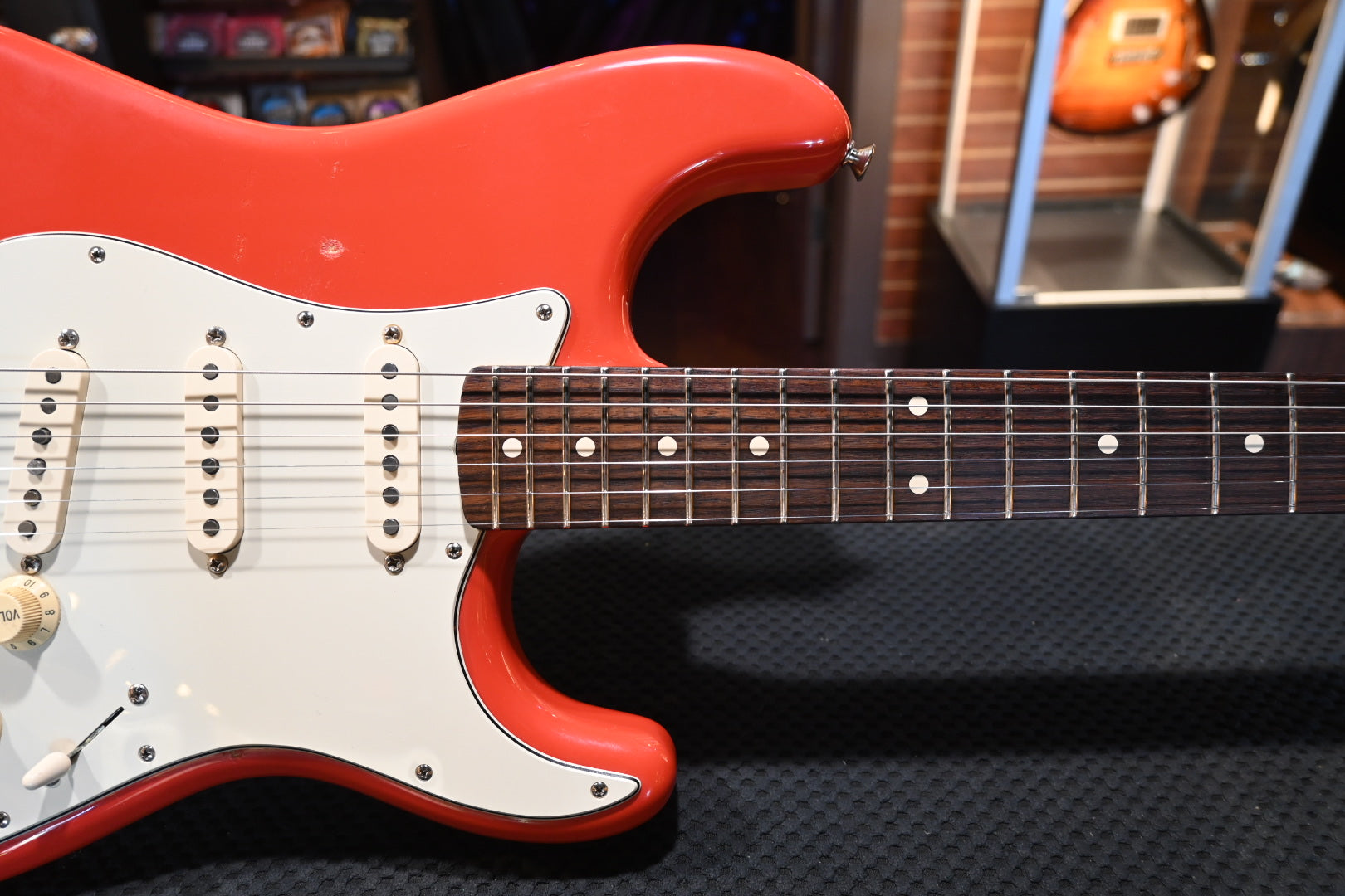 Fender Custom Shop 1970 Stratocaster NOS 2009 - Fiesta Red Guitar #5894 PRE-OWNED - Danville Music