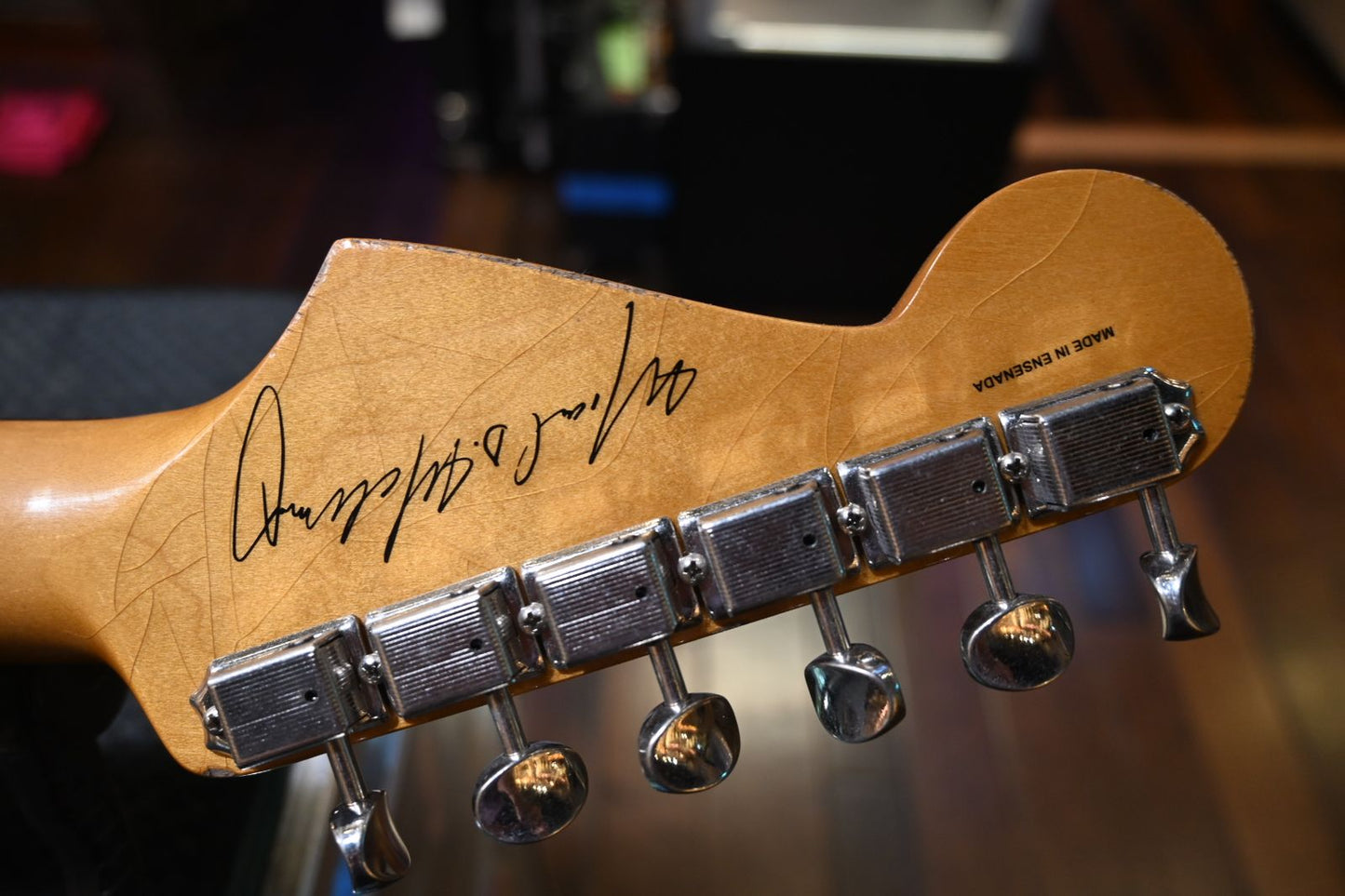 Fender Fender Mike McCready Stratocaster 2025 - 3 Color Sunburst Fender Mike McCready Stratocaster Guitar #4312