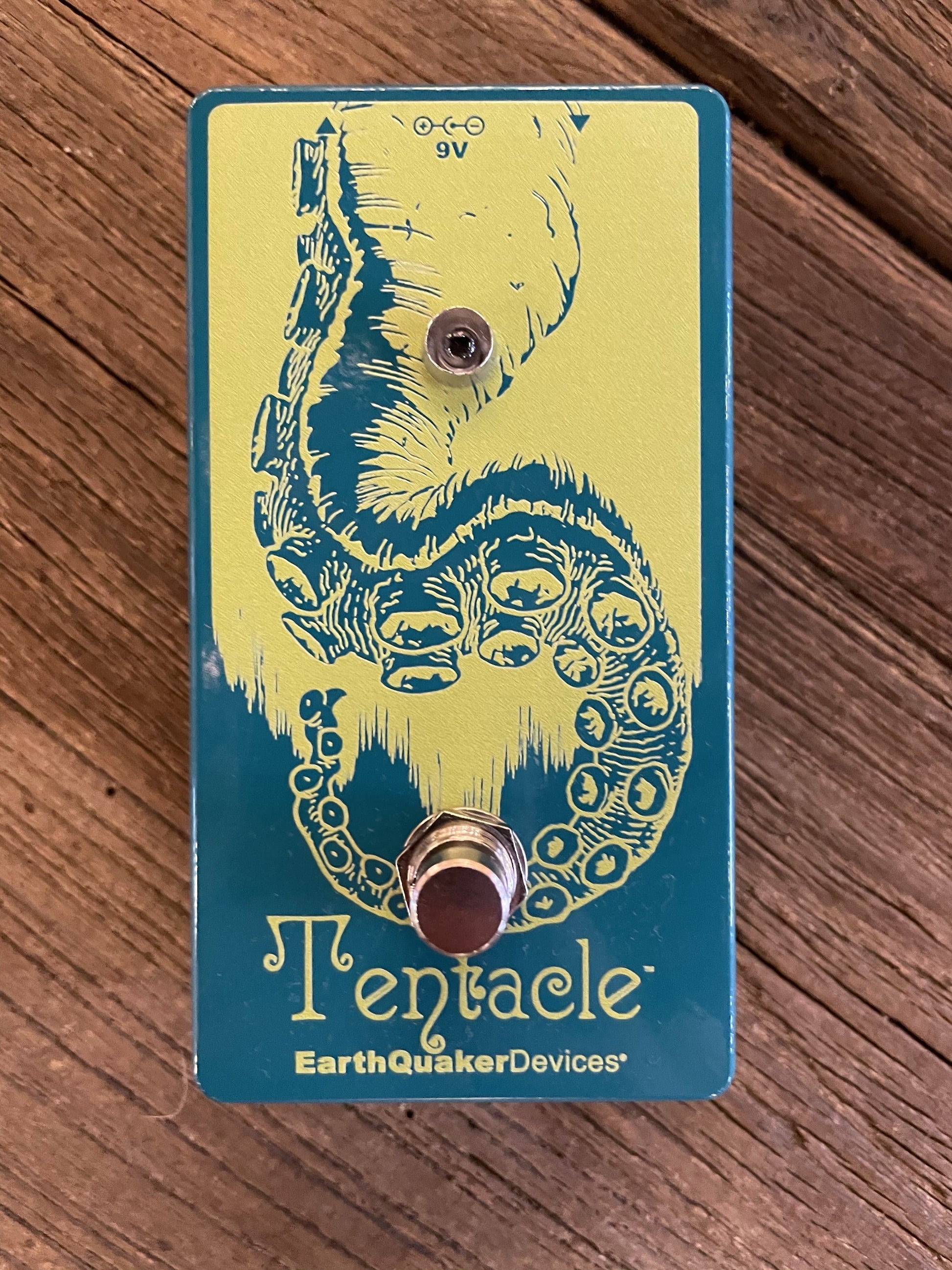 Earthquaker Devices Tentacle Analog Octave Up - Danville Music