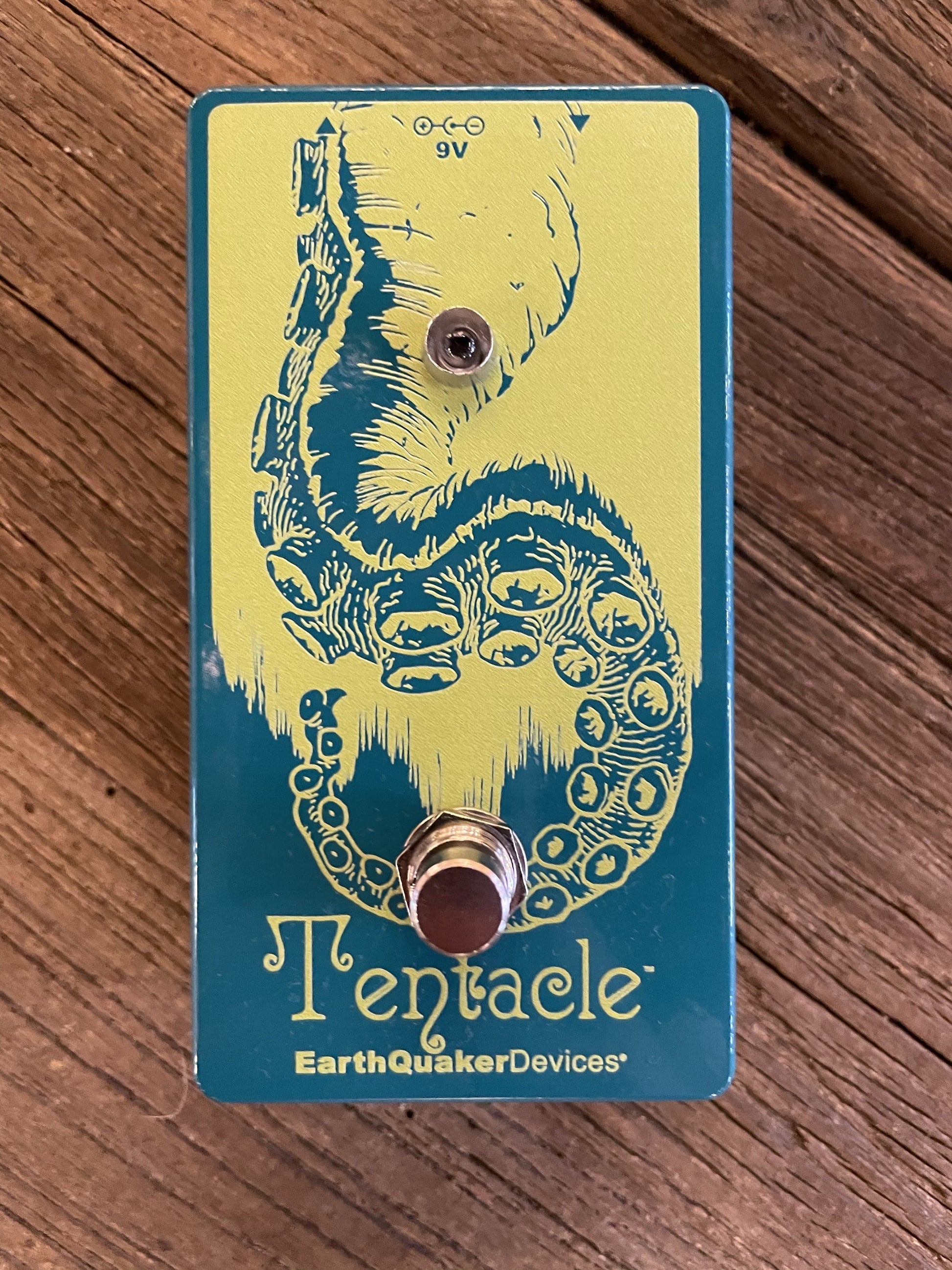 analog octave up pedal Earthquaker Devices Tentacle Analog Octave Up – Danville Music